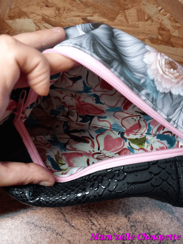 Trousse multi-usage "La femme au lion"